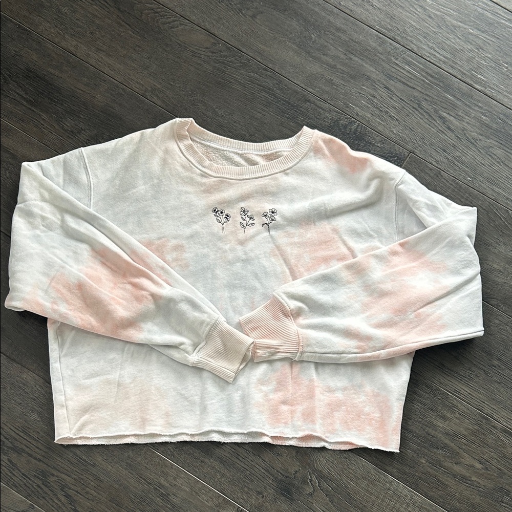 Floral Embroidered Hollister cropped Sweatshirt